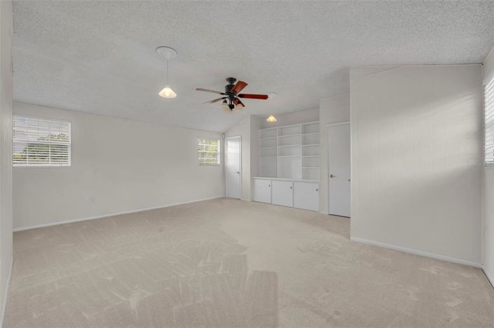 Image No.35-4 Bed House for sale