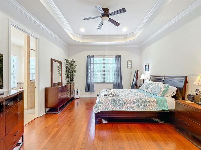 Image No.20-4 Bed House for sale
