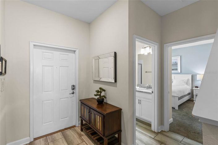 Image No.10-4 Bed Townhouse for sale