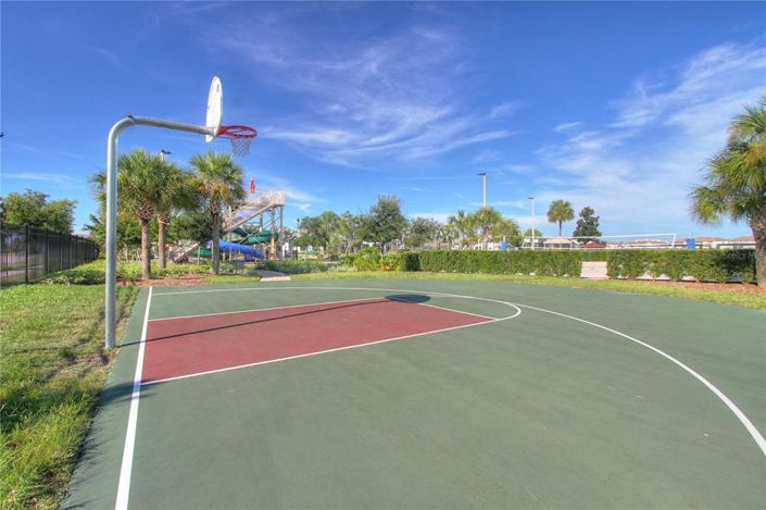 Image No.60-4 Bed Townhouse for sale