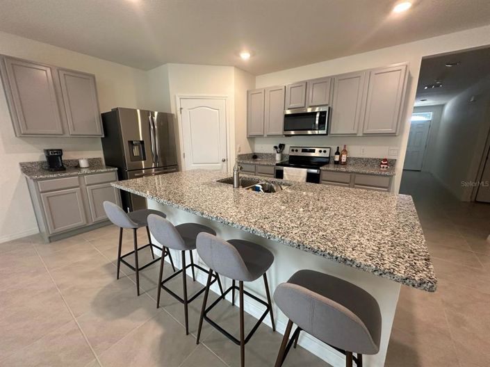 Image No.9-4 Bed House for sale