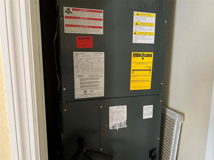 Image No.11-3 Bed House for sale