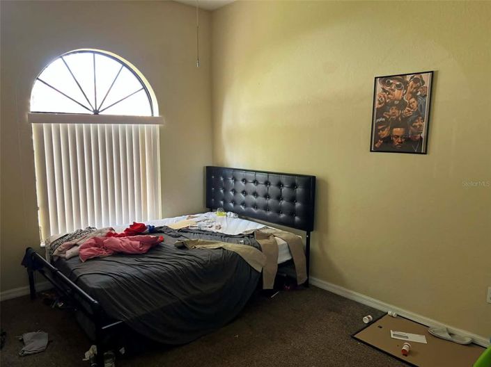 Image No.9-3 Bed House for sale