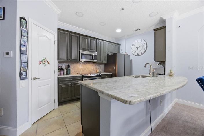 Image No.8-3 Bed Apartment for sale