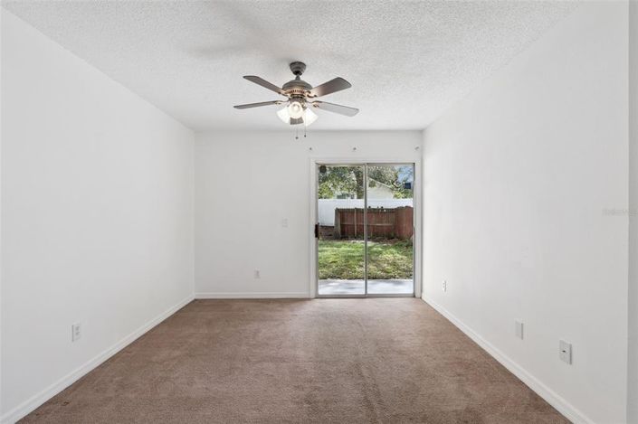 Image No.12-Maison de ville de 3 chambres à vendre à Saint John