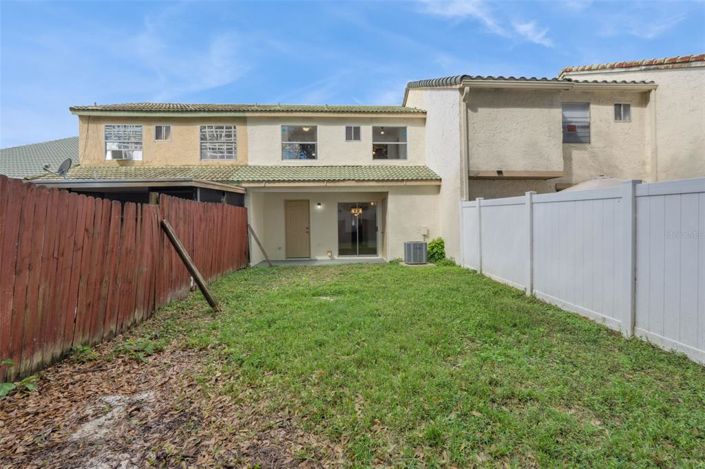 Image No.35-Maison de ville de 3 chambres à vendre à Saint John