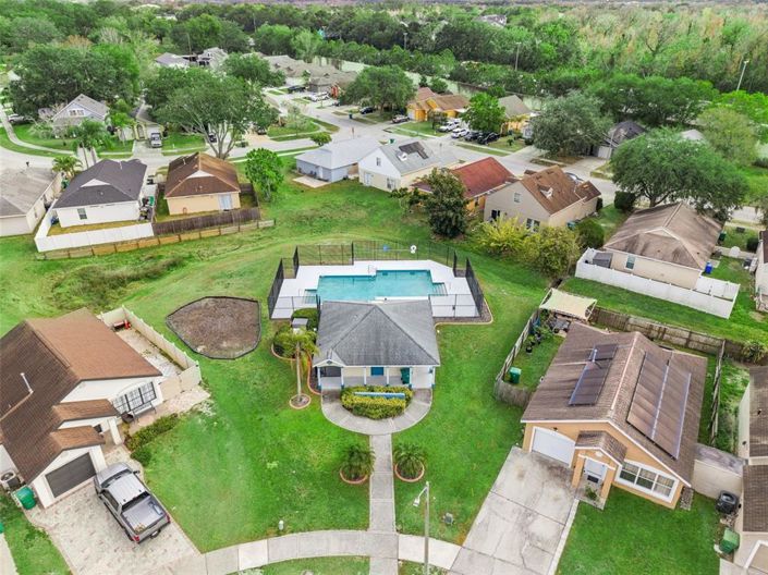 Image No.40-Maison de ville de 3 chambres à vendre à Saint John