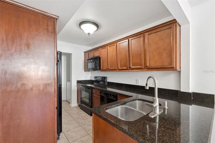 Image No.8-Maison de ville de 3 chambres à vendre à Saint John