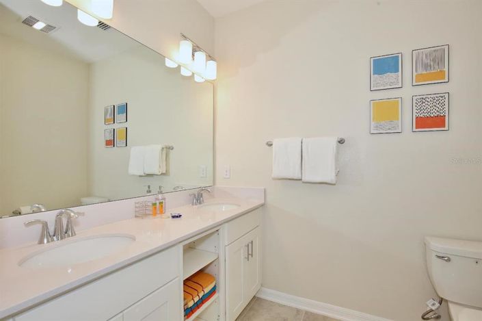 Image No.20-2 Bed Apartment for sale