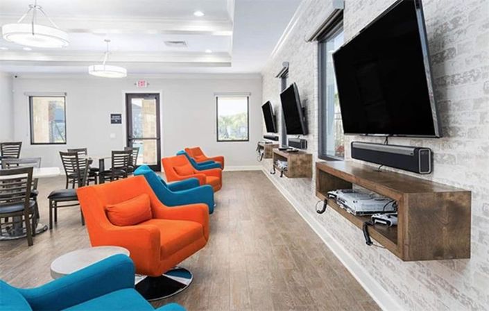 Image No.8-2 Bed Apartment for sale