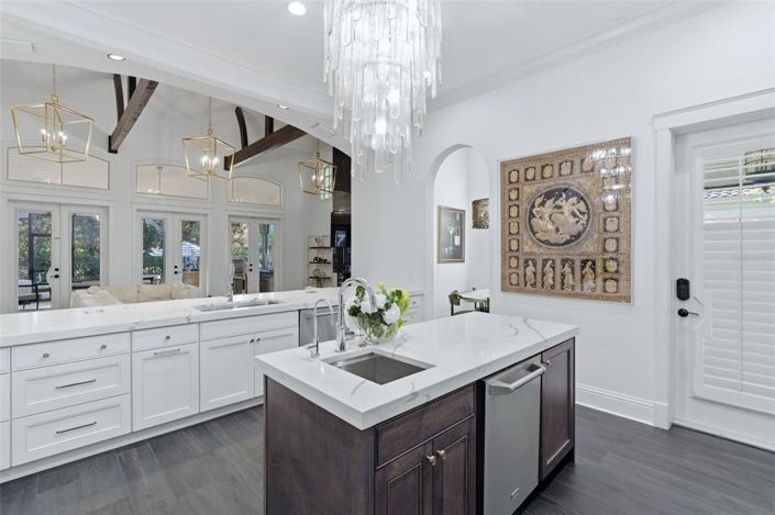 Image No.16-4 Bed House for sale