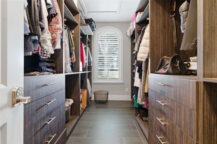 Image No.43-4 Bed House for sale