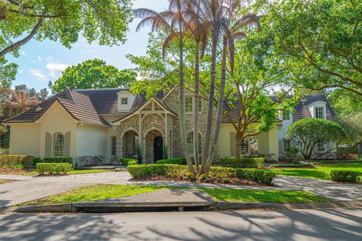 Image No.8-4 Bed House for sale