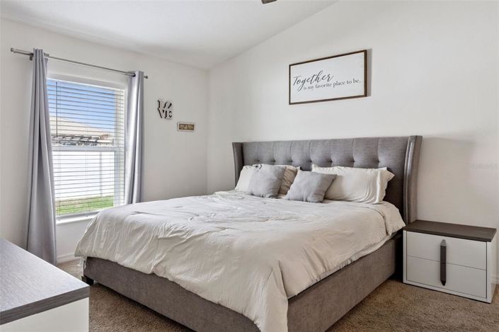 Image No.20-4 Bed House for sale