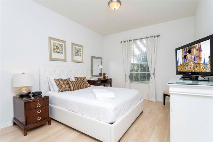 Image No.15-3 Bed Apartment for sale