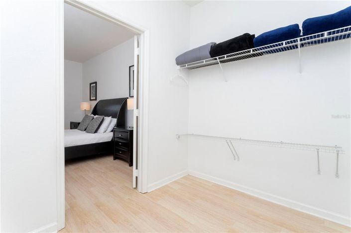 Image No.21-3 Bed Apartment for sale