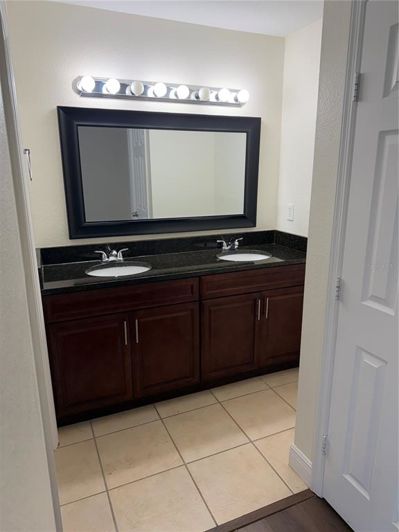 Image No.11-3 Bed Apartment for sale