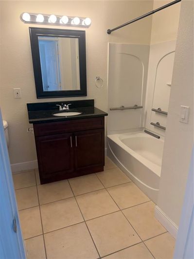 Image No.17-3 Bed Apartment for sale