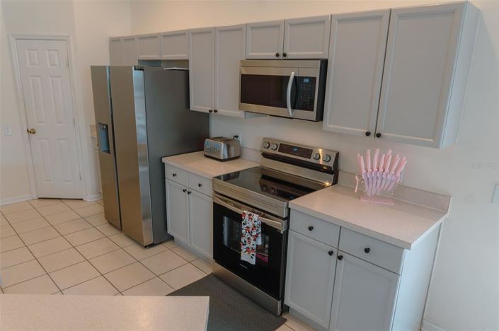 Image No.16-5 Bed House for sale