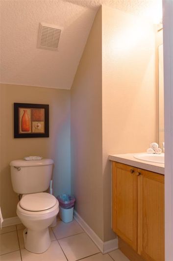 Image No.17-5 Bed House for sale