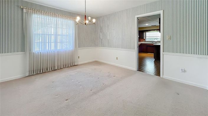 Image No.11-4 Bed House for sale