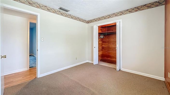 Image No.37-4 Bed House for sale