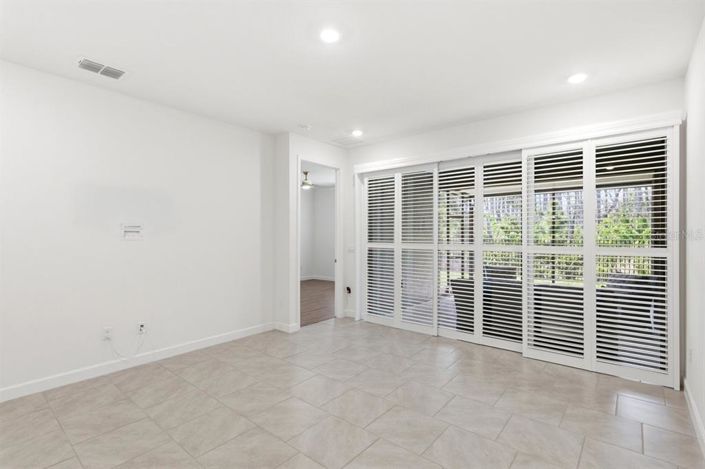 Image No.17-2 Bed Villa for sale