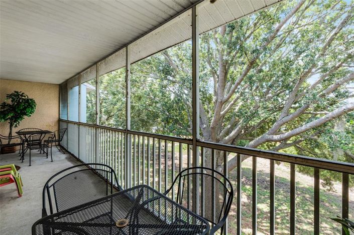 Image No.20-3 Bed Apartment for sale