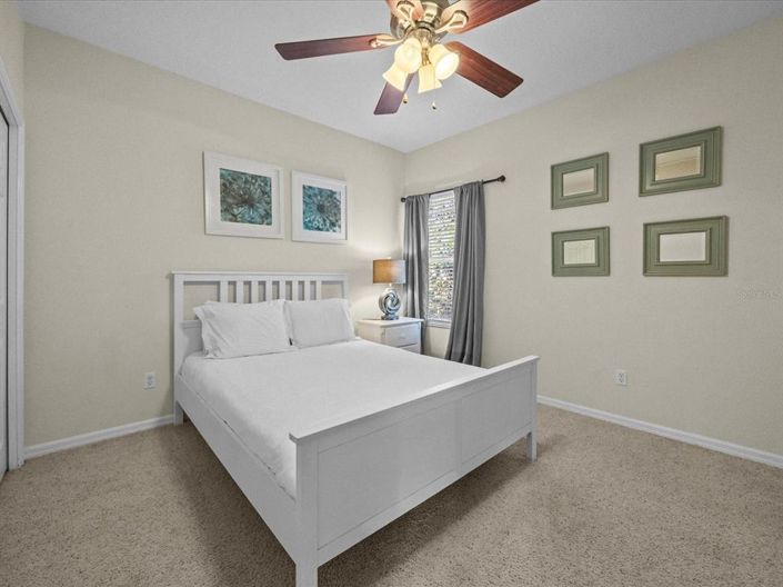 Image No.19-5 Bed House for sale