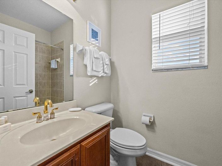 Image No.27-5 Bed House for sale