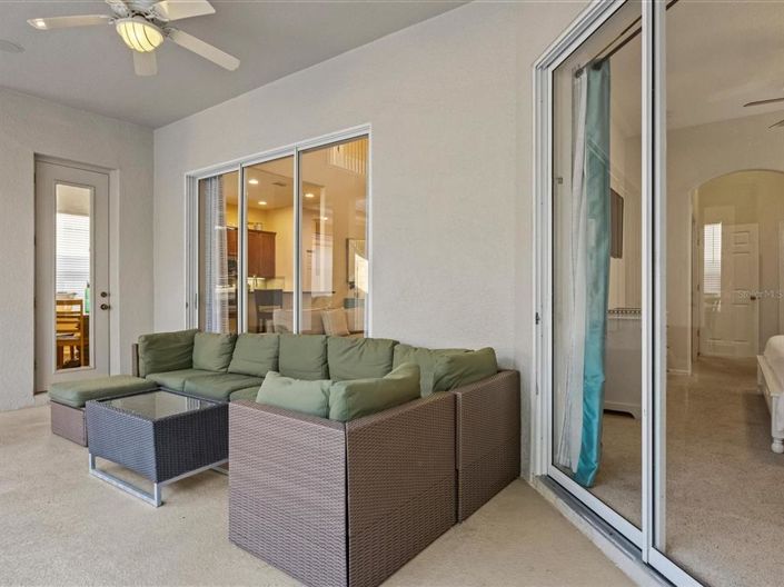 Image No.35-5 Bed House for sale