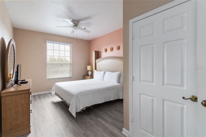 Image No.18-3 Bed Apartment for sale