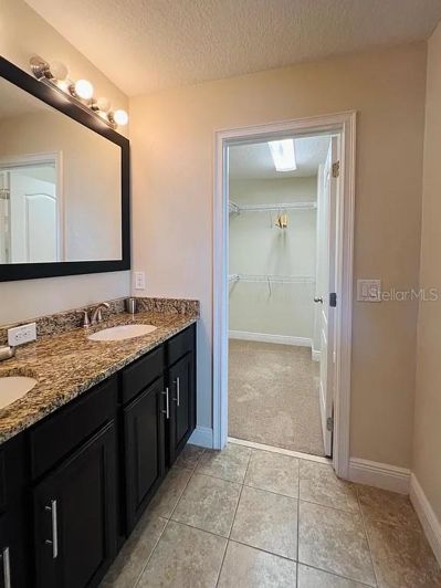 Image No.19-4 Bed Townhouse for sale