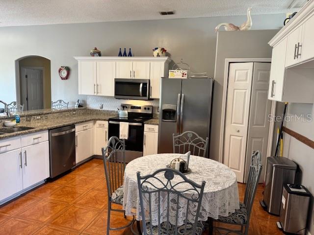 Image No.11-4 Bed House for sale