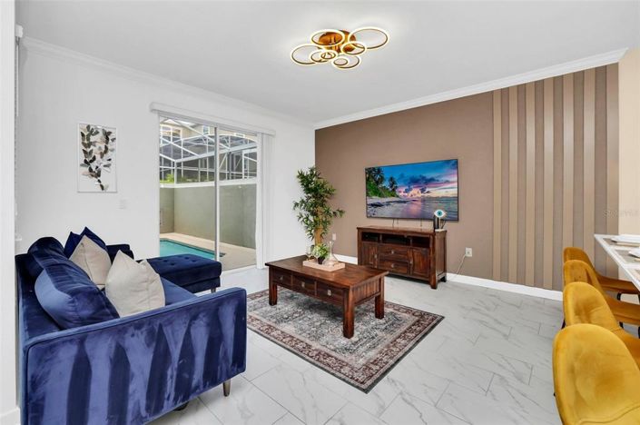 Image No.13-4 Bed Townhouse for sale