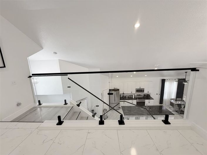 Image No.30-6 Bed House for sale