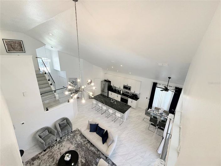 Image No.32-6 Bed House for sale