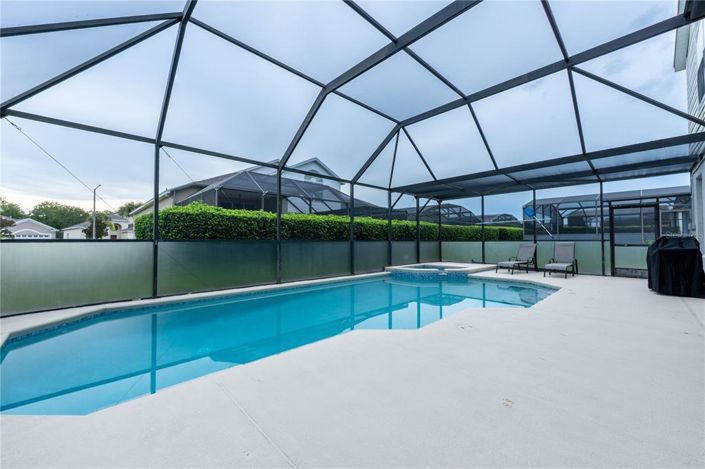 Image No.48-6 Bed House for sale
