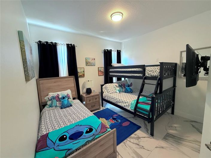 Image No.11-4 Bed House for sale