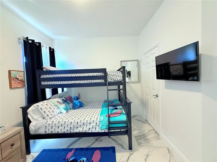 Image No.12-4 Bed House for sale