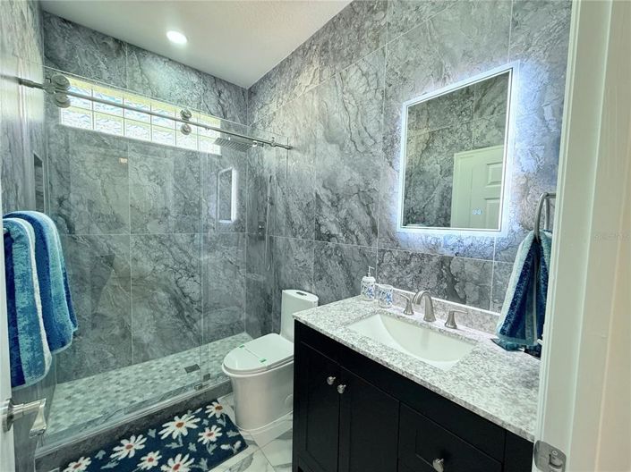 Image No.9-4 Bed House for sale