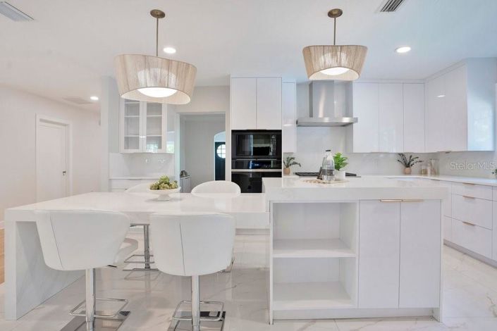 Image No.13-3 Bed House for sale