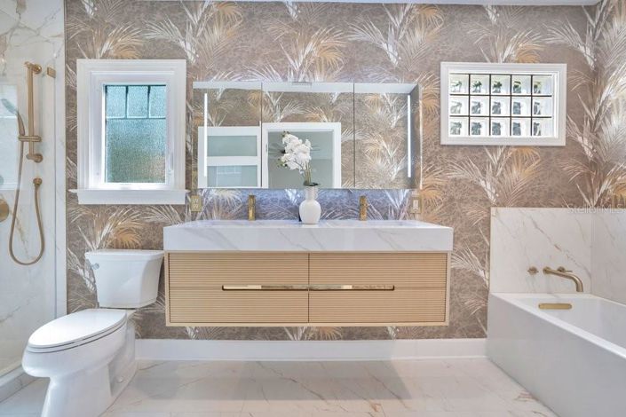 Image No.24-3 Bed House for sale