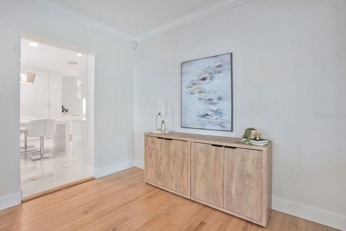 Image No.8-3 Bed House for sale