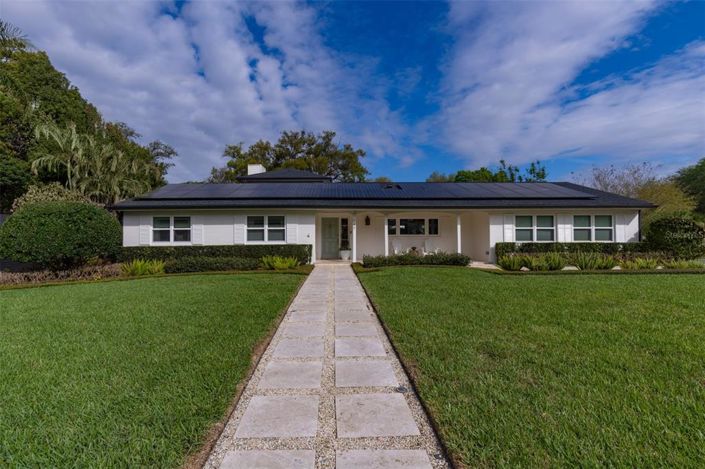 Image No.10-4 Bed House for sale