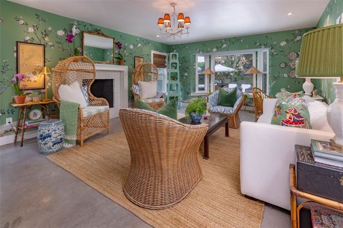 Image No.25-4 Bed House for sale