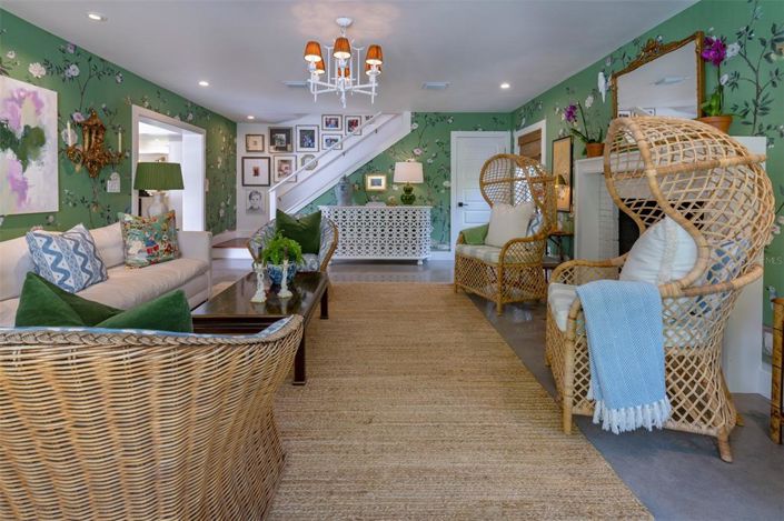 Image No.26-4 Bed House for sale