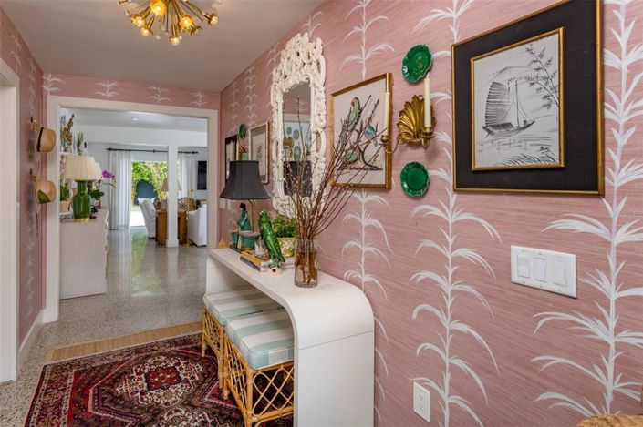 Image No.4-4 Bed House for sale