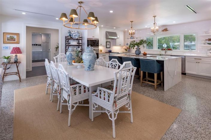 Image No.5-4 Bed House for sale