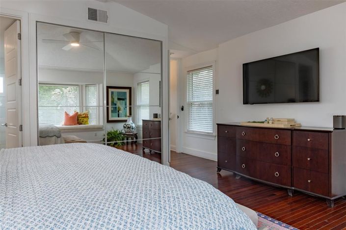 Image No.51-4 Bed House for sale